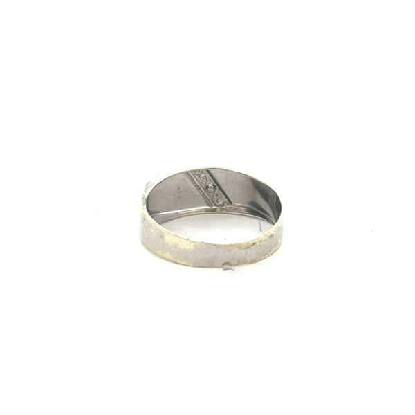 9ct white gold diamond ring size O with sparkling central diamond and elegant band, unbranded jewelry for special occasions.