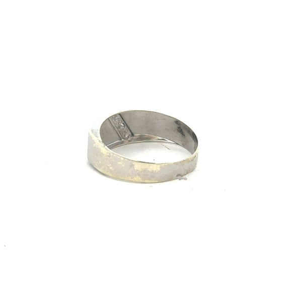 9ct white gold diamond ring in size O with sparkling diamonds, unbranded jewelry showcasing elegant craftsmanship.