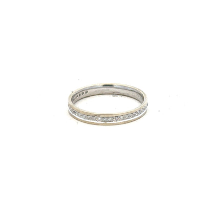 9ct white gold diamond ring in size O1/2 with sparkling diamonds, unbranded jewelry.