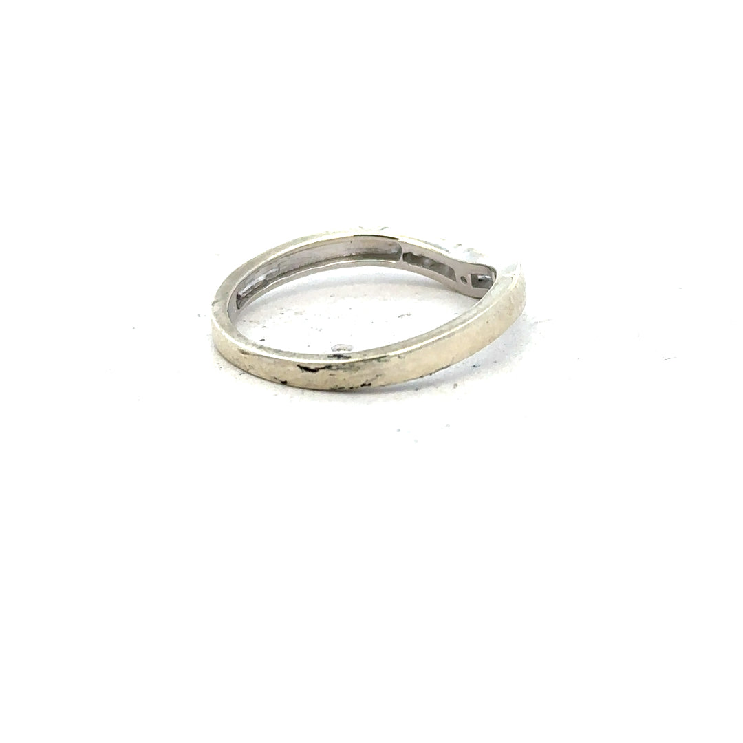 9ct white gold diamond ring size P with sparkling diamonds, unbranded jewelry design shown in the image.