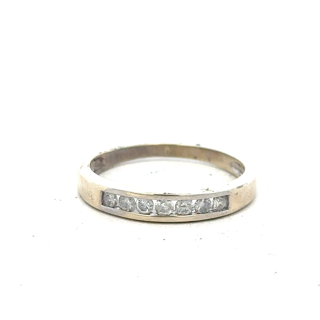 9ct white gold diamond ring in size Q with sparkling diamonds, featuring a classic and elegant design.