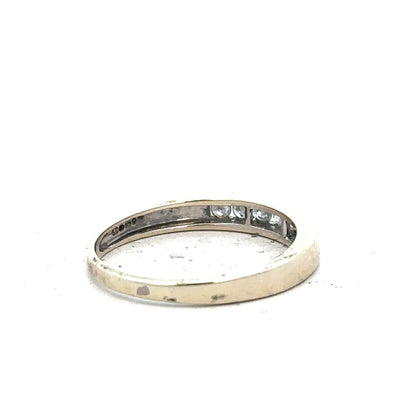 9ct white gold diamond ring in size Q with sparkling diamonds, featuring a classic band design.