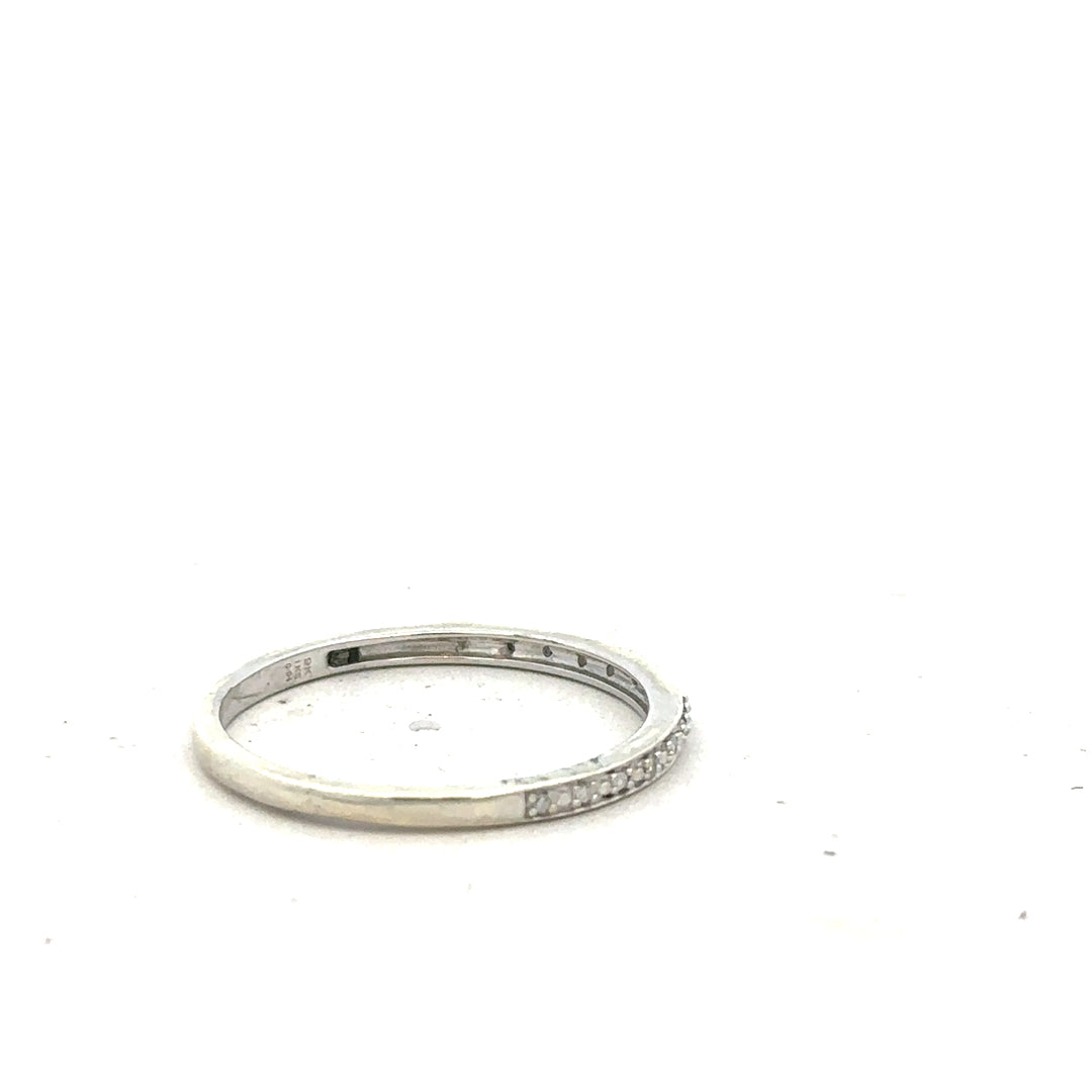 9ct white gold diamond ring in size S, featuring a sparkling diamond design, unbranded jewelry accessory for elegant style.