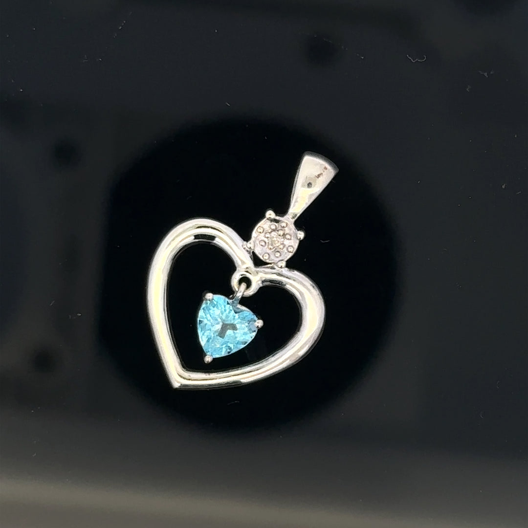 9ct white gold pendant weighing 1.2g, featuring a sleek, elegant design, unbranded jewelry accessory for women.