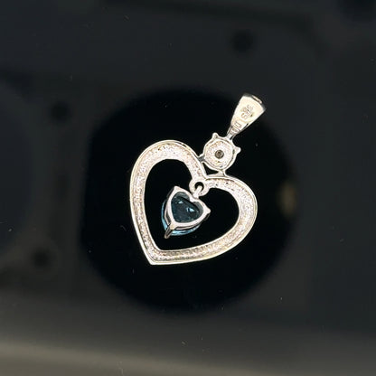 9ct white gold pendant weighing 1.2g, unbranded jewelry accessory, showcasing a polished, elegant pendant design.