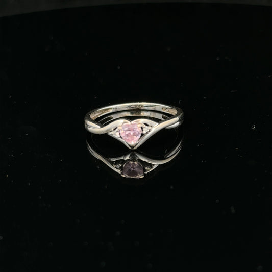 9ct white gold ring in size O, unbranded, showcasing a sleek and polished band with a smooth finish.