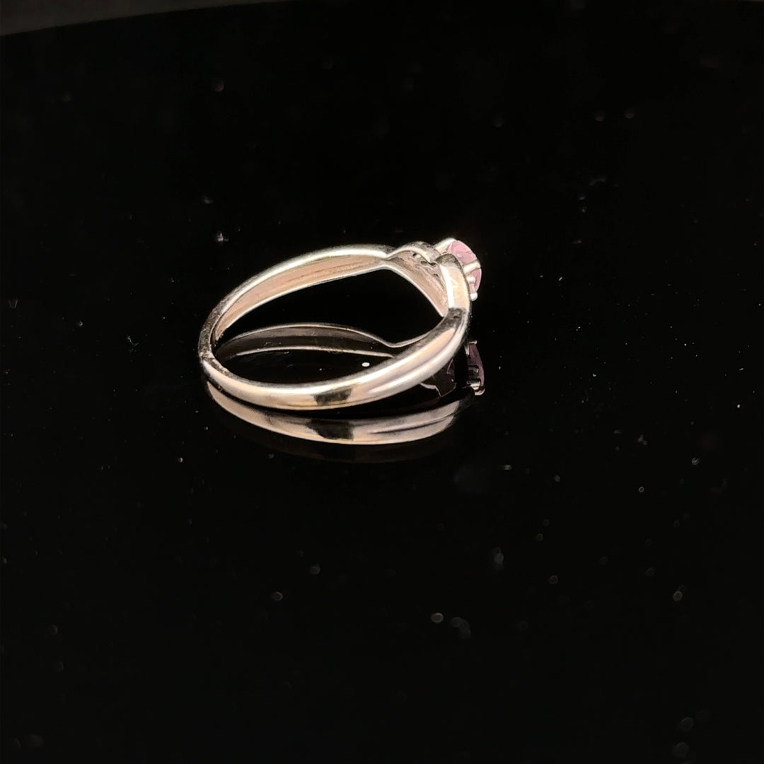 9ct white gold ring in size O with a smooth band, featuring a simple, elegant design.