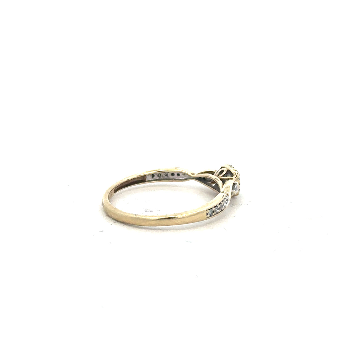 9ct yellow gold diamond ring with 0.33 carat center stone, size S, featuring elegant design and sparkling gemstones.