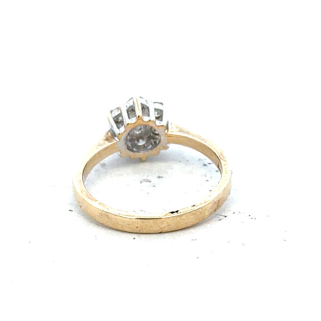 9ct yellow gold diamond ring with 1/2 caret center stone, size N, featuring a classic design and unbranded craftsmanship.