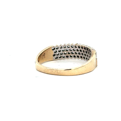 9ct yellow gold diamond ring with 1/3 carat round brilliant diamond, size O1/2, unbranded jewelry accessory.