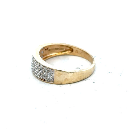 9ct yellow gold diamond ring with 1/4 carat solitaire, size M, featuring a sparkling central diamond.