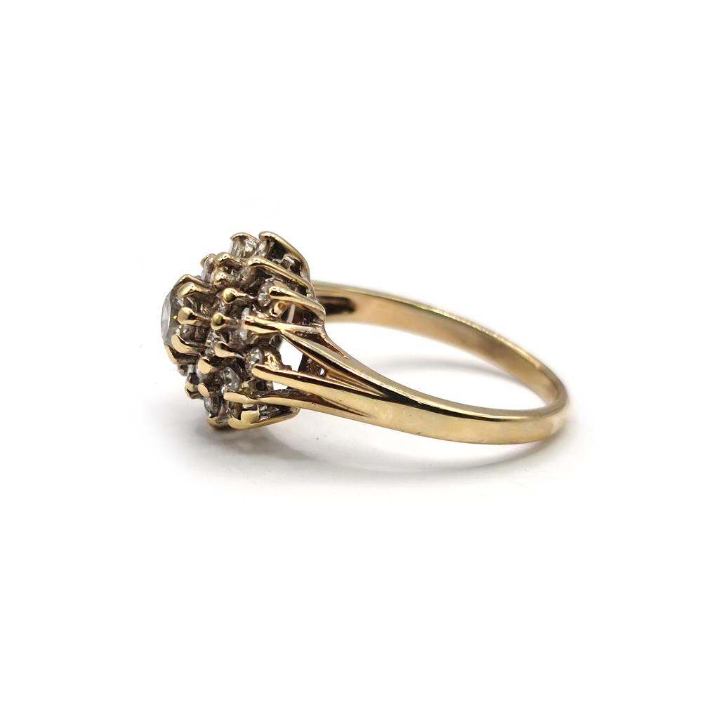 9ct yellow gold diamond cluster ring with 1-carat total weight, featuring a sparkling diamond design on a stylish band.