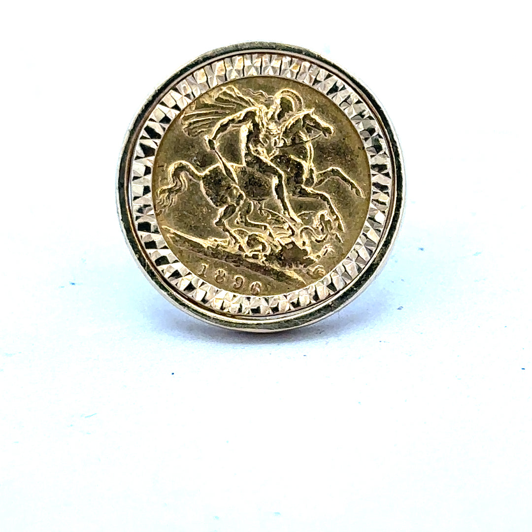 9ct yellow gold half Sovereign ring in size M1/2, featuring detailed vintage coin design, unbranded jewelry accessory