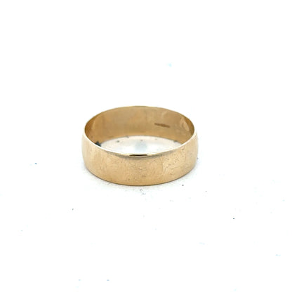 9ct yellow gold band ring in size Q1, simple unbranded jewelry with a smooth polished finish.