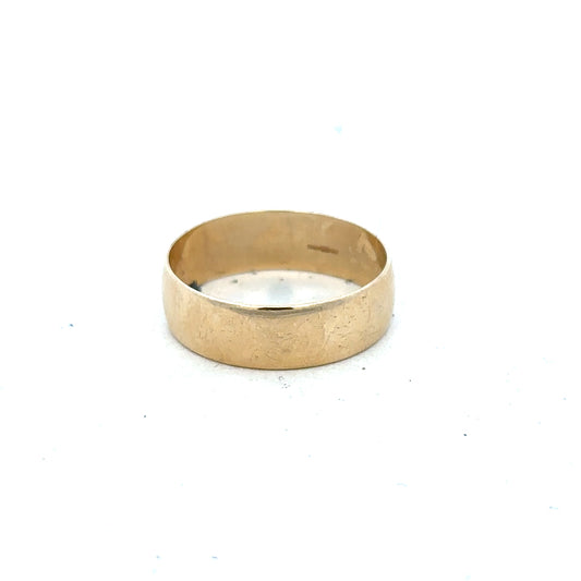 9ct yellow gold band ring in size Q1, simple unbranded jewelry with a smooth polished finish.