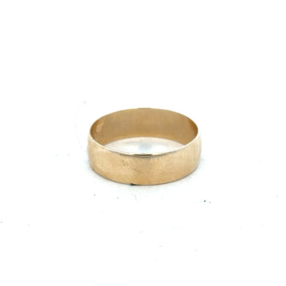 9ct yellow gold band ring in size Q1, unbranded, with a smooth, polished finish and classic design for elegant jewelry.