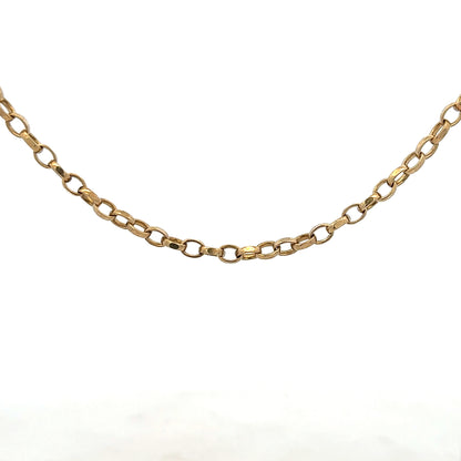 9ct yellow gold belcher chain pendant, unbranded, with detailed link design and a secure clasp, weighing 28 grams.