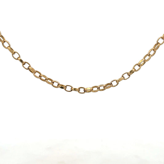 9ct yellow gold belcher chain pendant, unbranded, with detailed link design and a secure clasp, weighing 28 grams.