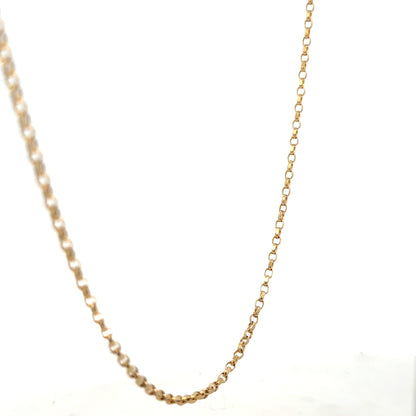 9ct yellow gold belcher chain weighing 5.2g, unbranded jewelry chain with classic link design, shown in a close-up image.