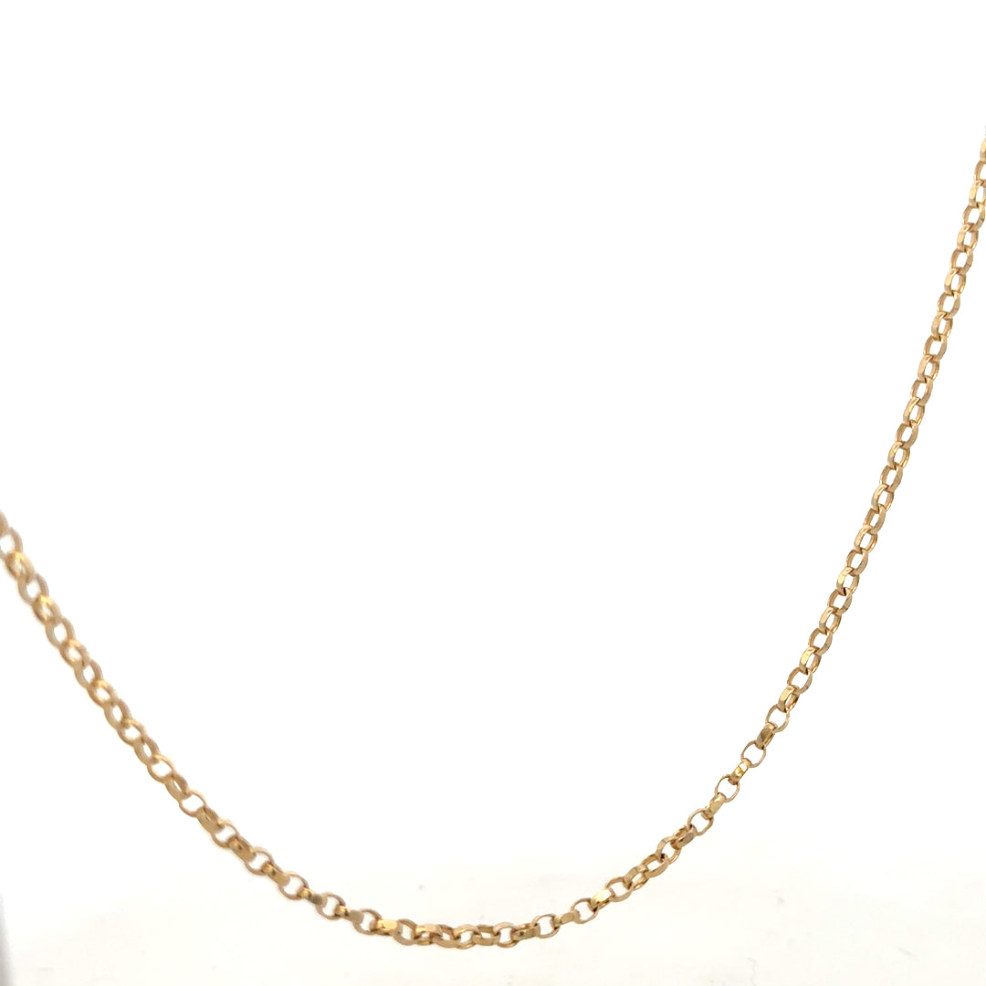 9ct yellow gold belcher chain weighing 5.2g, unbranded jewelry chain with classic link design.