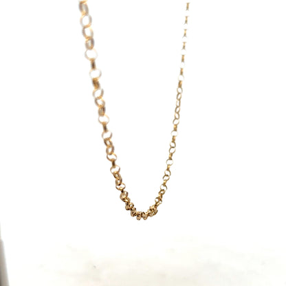9ct yellow gold belcher chain, unbranded, weighing 5.2g, featuring classic linked design, shown in a detailed close-up image.
