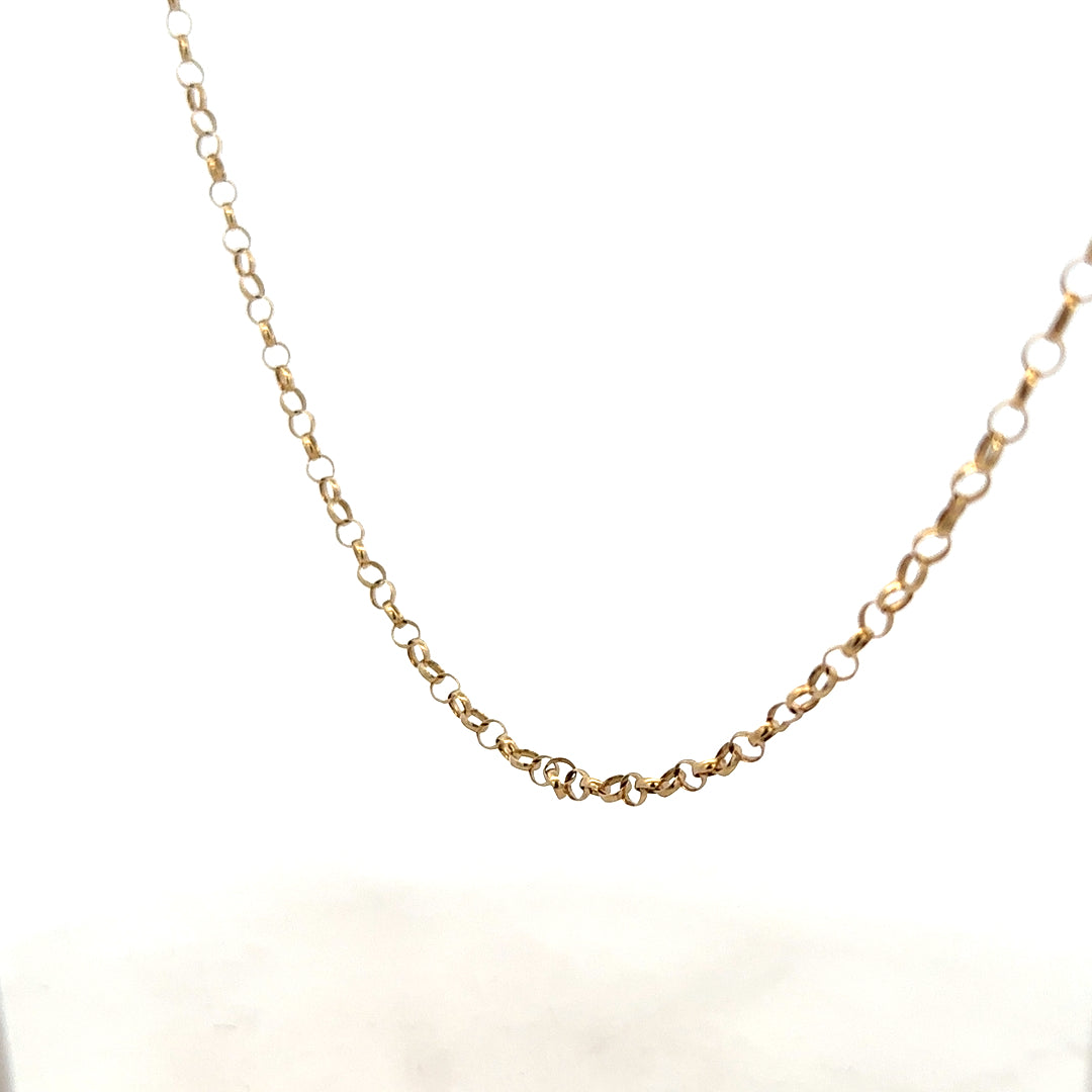 9ct yellow gold belcher chain, unbranded, weighing 5.2g, with a classic linked design visible in the image.