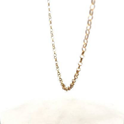 9ct yellow gold belcher chain weighing 5.2g, unbranded, with detailed links visible in the image.