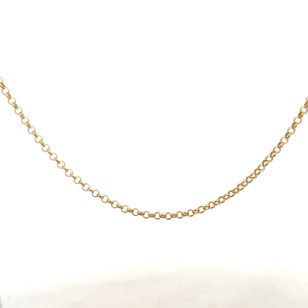 9ct yellow gold belcher chain, unbranded, weighing 5.2g, featuring classic linked design, shown in a close-up image.