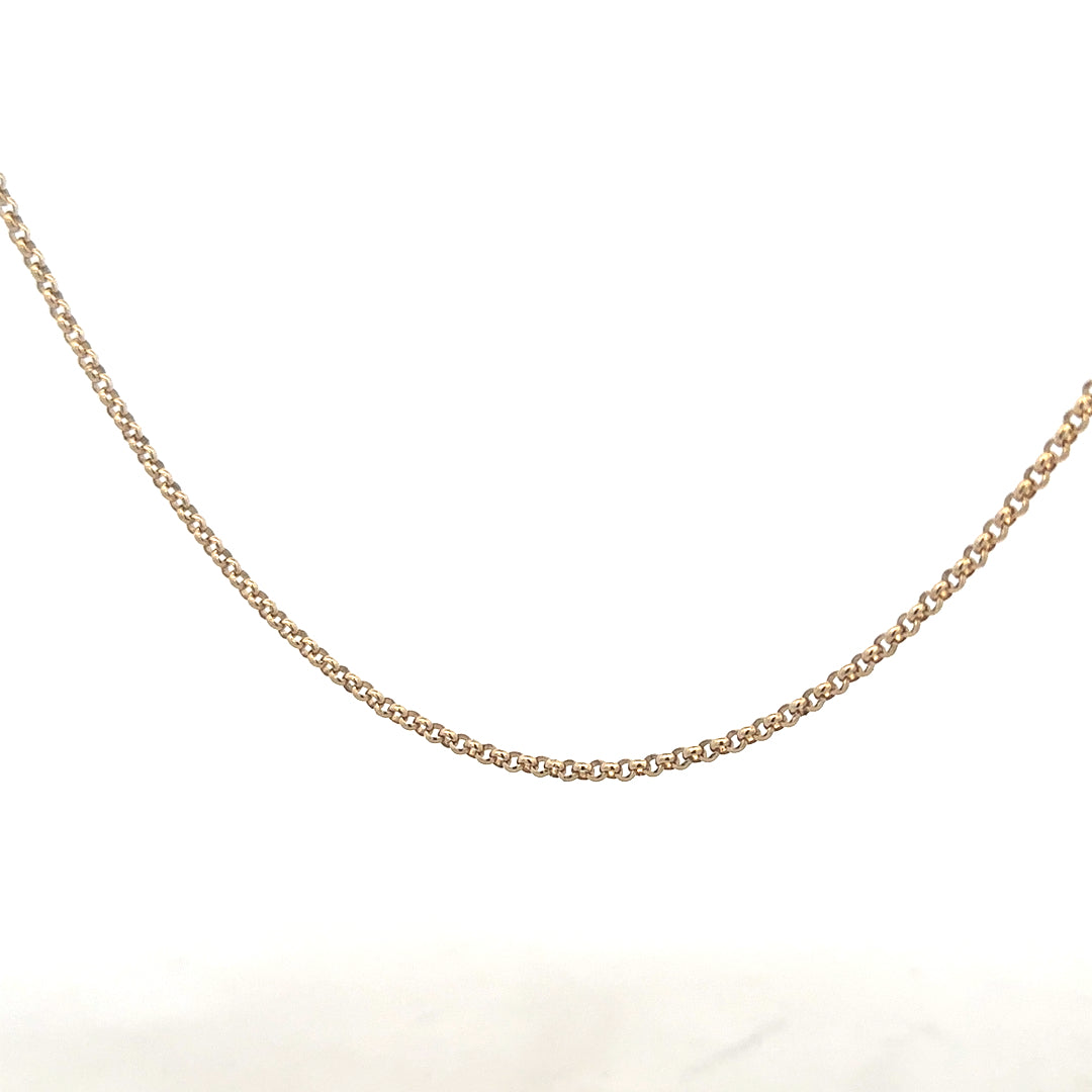 9ct yellow gold belcher chain weighing 5.3g, unbranded, showcasing a classic gold chain with linked oval-shaped design.