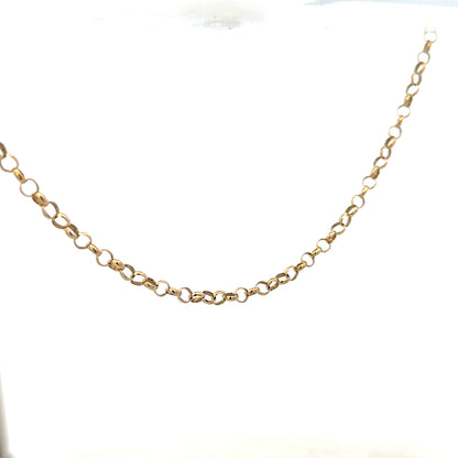 9ct yellow gold belcher chain, unbranded, showing the 7.6g link design and shiny finish in a close-up image.