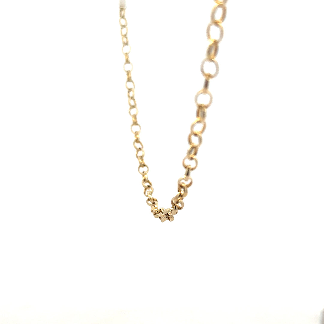 9ct yellow gold belcher chain weighing 9.5g, showcasing linked gold design, unbranded jewelry chain on a neutral background.