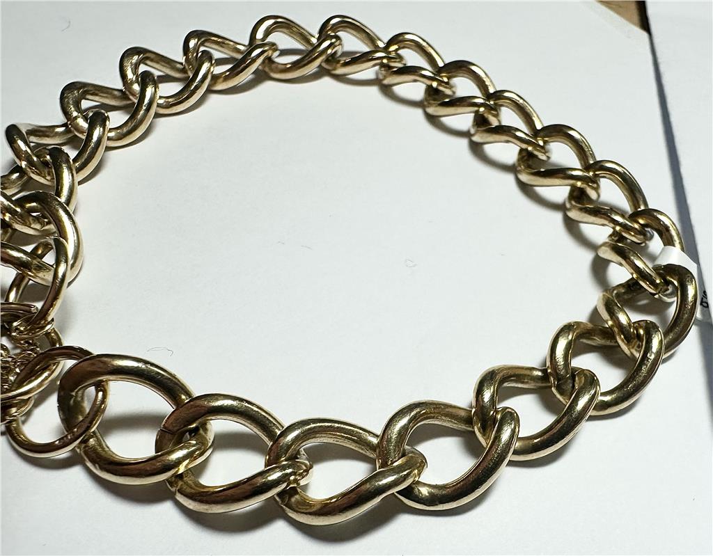 9ct yellow gold bracelet weighing 26.3 grams, unbranded, with a classic link design, visible in the image.