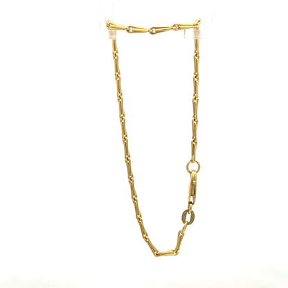 9ct yellow gold bracelet weighing 3.5g, unbranded jewelry piece with a classic design, featuring polished gold links.