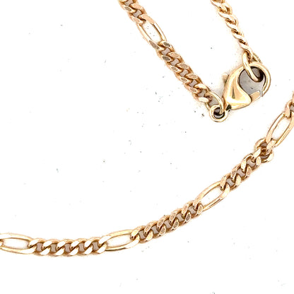 9ct yellow gold chain weighing 11.6g, unbranded, with a detailed close-up of the textured link design.