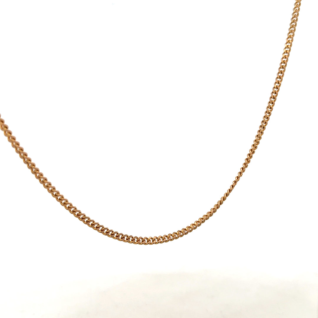 9ct yellow gold chain weighing 12.7g, unbranded jewelry accessory with a detailed chain link design.