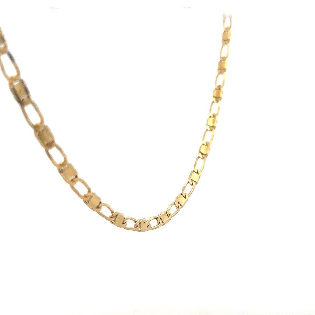 Unbranded 9ct yellow gold chain with a 13.1g weight, featuring a classic link design and polished finish.
