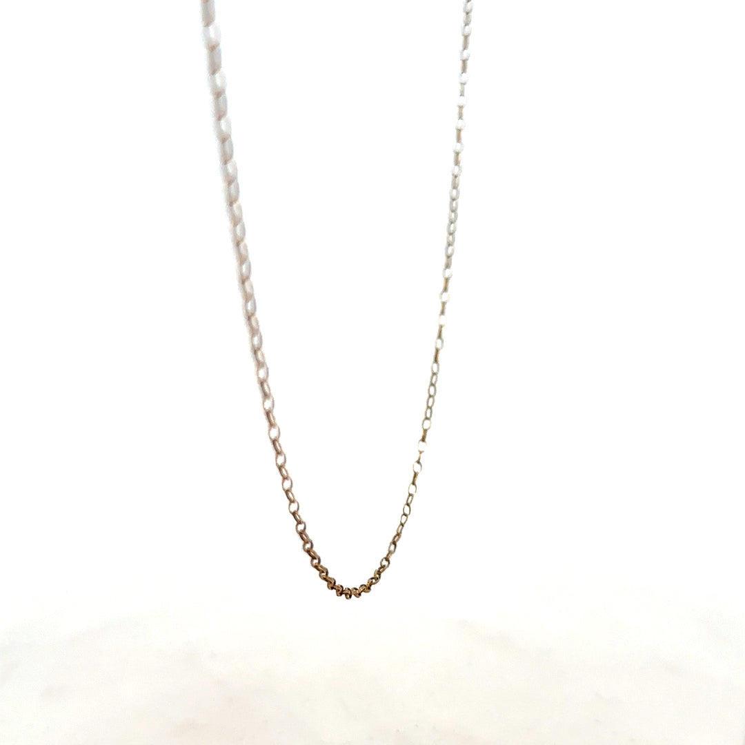 9ct yellow gold chain, 1g, unbranded jewelry with a classic link design.