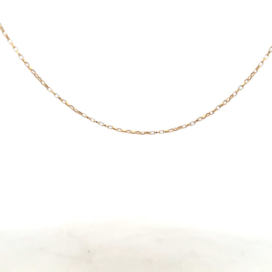 9ct yellow gold chain weighing 2.2g, unbranded with a classic link design, shown in a close-up image.