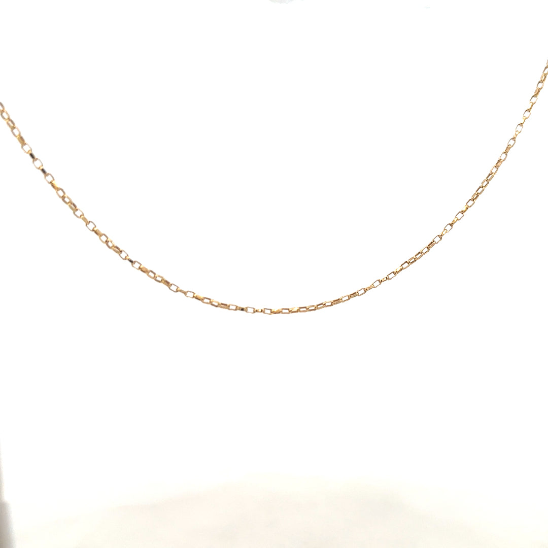 9ct yellow gold chain weighing 2.2g, unbranded jewelry accessory with a classic link design, shown on a plain background.