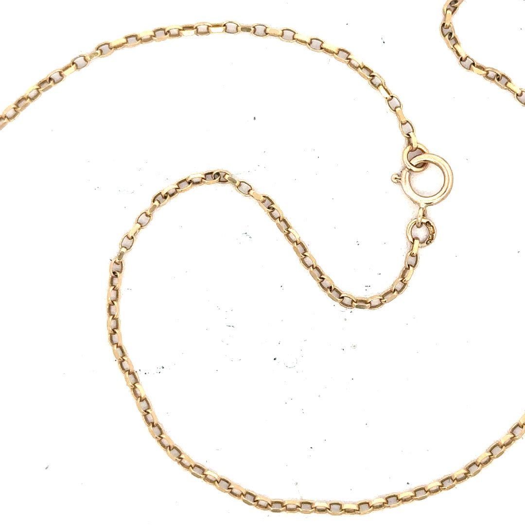 Unbranded 9ct yellow gold chain, 2.4g, featuring a delicate link design, shown on a plain background.