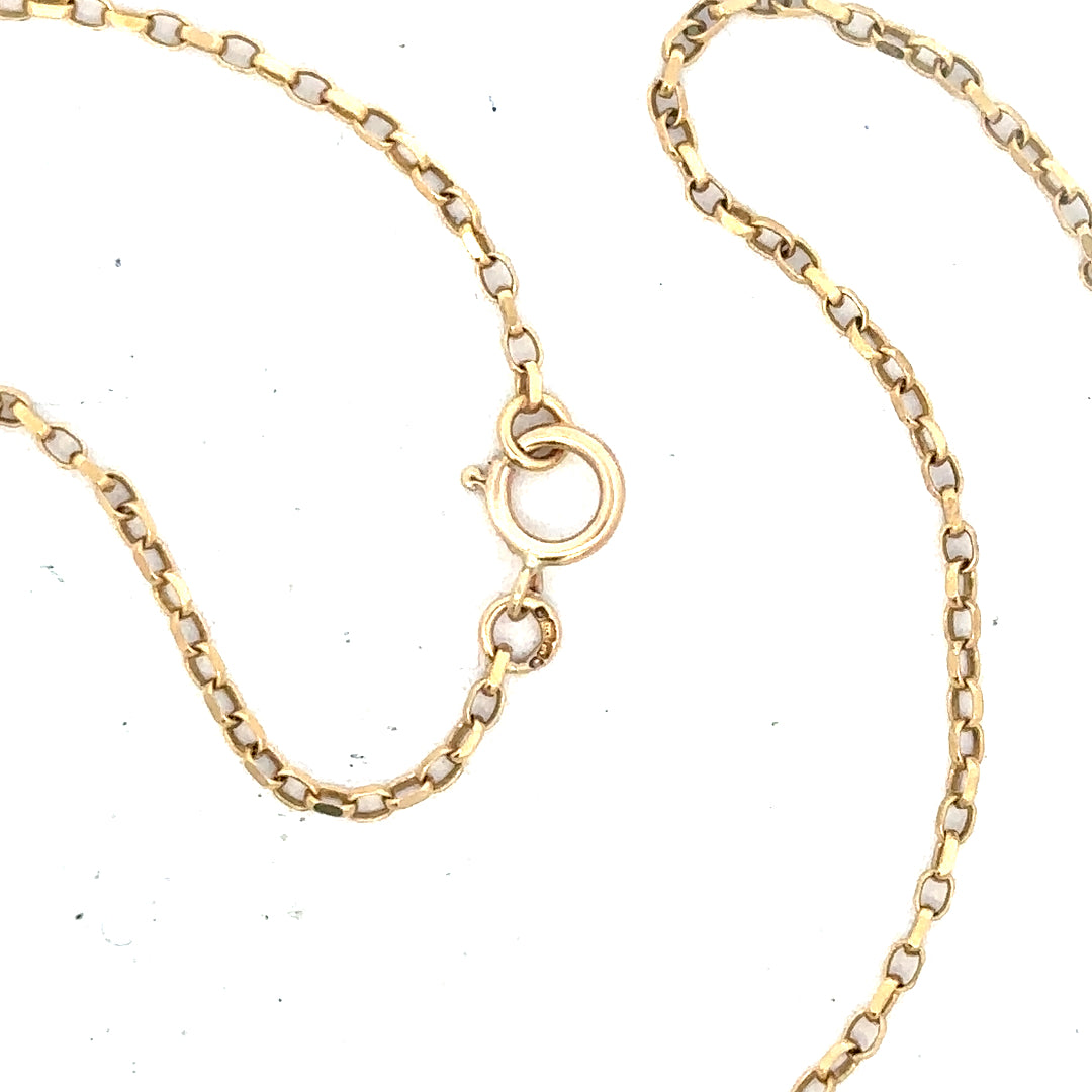 Unbranded 9ct yellow gold chain, 2.4g, displayed with a focus on the chain's fine links and polished finish.