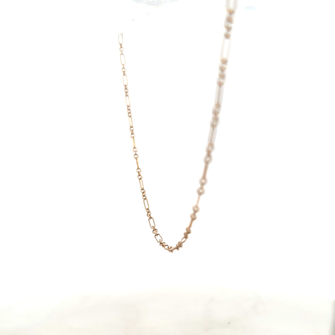 9ct yellow gold chain weighing 3.3g, unbranded jewelry accessory, showcasing a smooth and elegant chain design