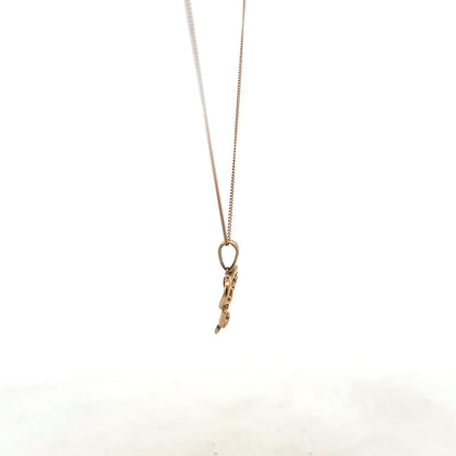 9ct yellow gold chain with mum pendant, unbranded jewelry, featuring a delicate design and lightweight 1.7g craftsmanship.