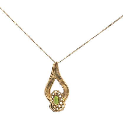 9ct yellow gold chain with pendant, unbranded, showcasing a delicate jewelry piece weight 3g.