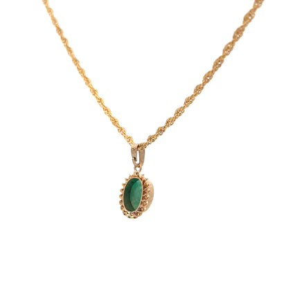 9ct yellow gold chain with pendant, unbranded, weighing 4.6g, featuring a simple and elegant jewelry design.