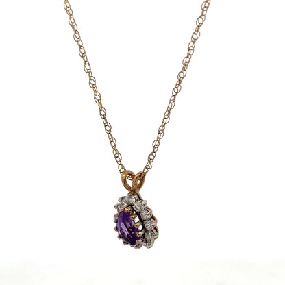 9ct yellow gold chain with pendant, unbranded, 1.9g, featuring a detailed gold pendant with a polished finish.