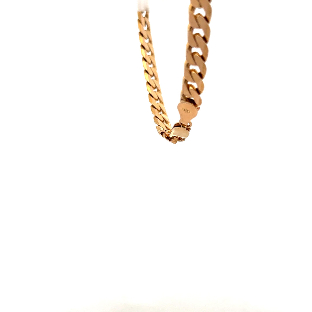 9ct yellow gold curb bracelet weighing 17.1g, unbranded, with a classic link design, shown on a plain background.