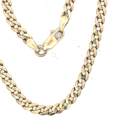 9ct yellow gold curb bracelet, unbranded, 5.2g, showcasing links and polished finish.