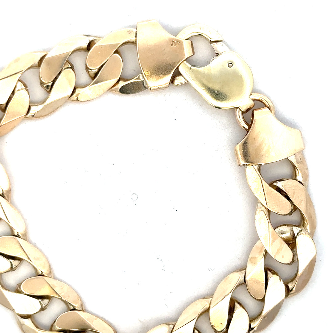 9ct yellow gold curb bracelet with a 55g weight, featuring a classic chain design, unbranded jewelry accessory.