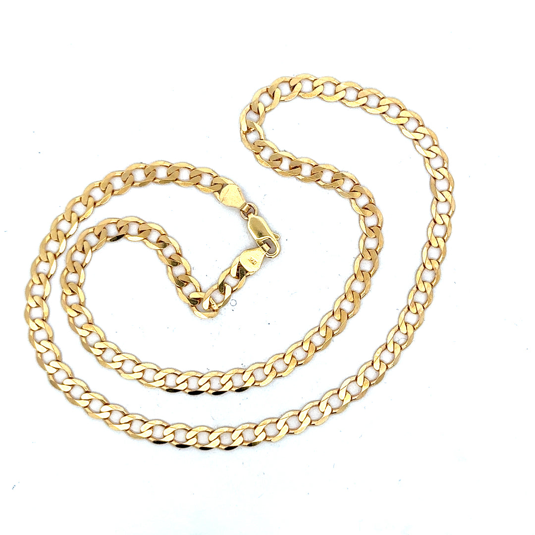 9ct yellow gold curb chain, unbranded, showcasing a shiny, durable jewelry chain with a secure clasp and 14.7g weight.
